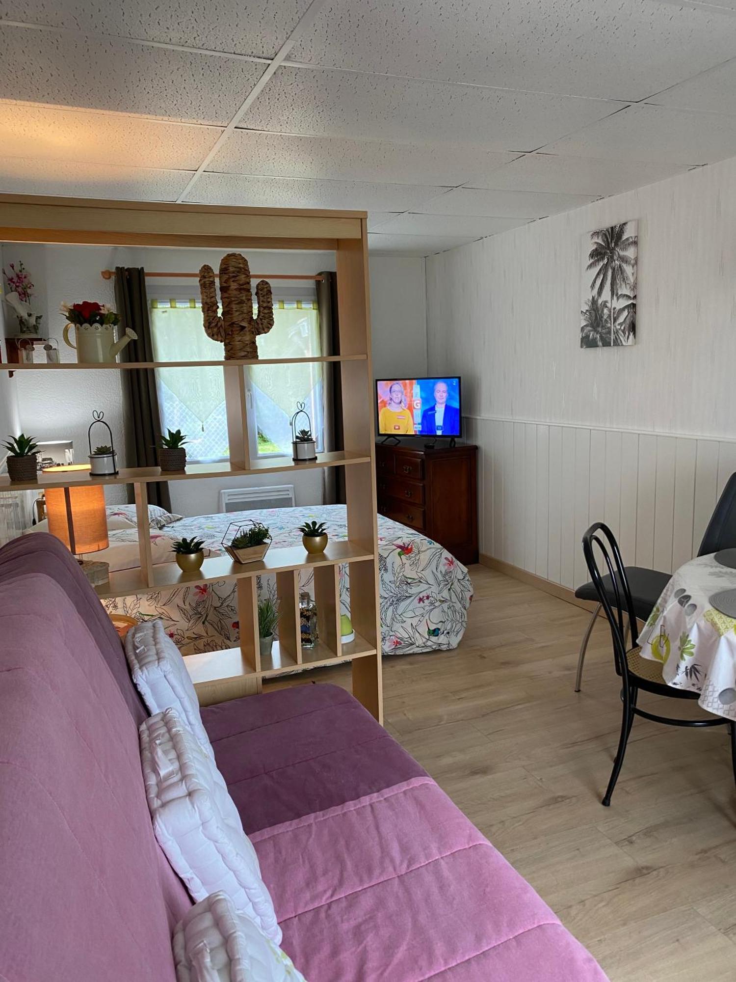 Le Bon Coin Lägenhet Périssac Exteriör bild
